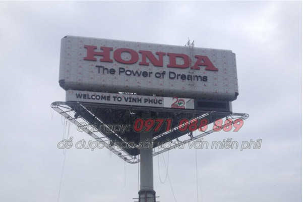 Biển quảng cáo ngoài trời của Công ty Honda Việt Nam