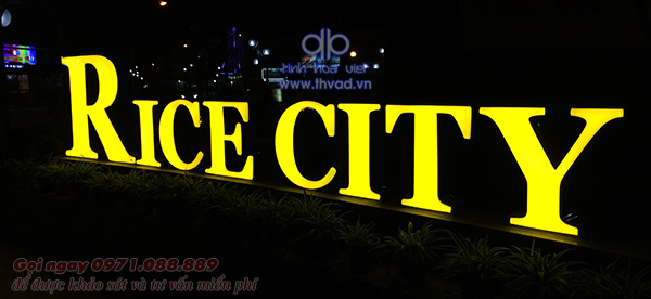 Biển quảng cáo tòa nhà Rice City Linh Đàm - Hà Nội. 