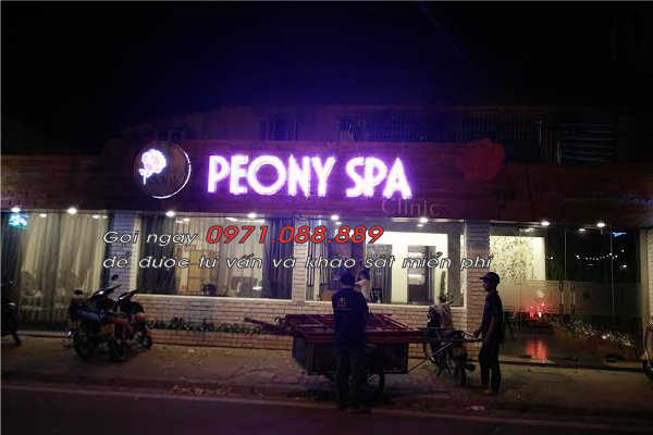 Làm biển quảng cáo tiệm spa tại Hà Nội