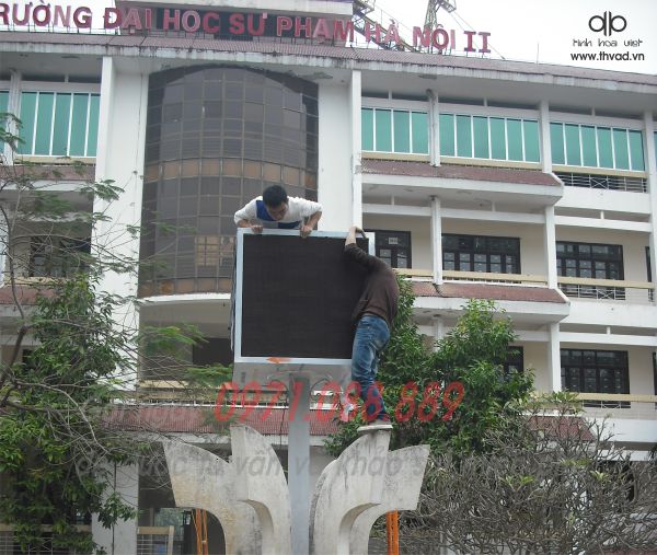 Làm biển quảng cáo bảng điện tử tại Hà Nội